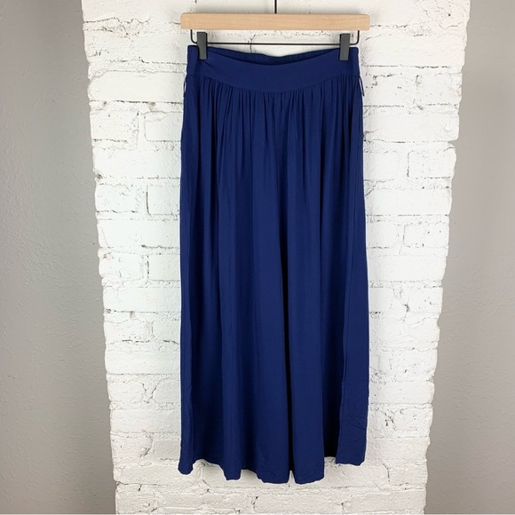 ModCloth Blue Rayon Culottes Gaucho Wide Leg Cropped Pants Small - Picture 3 of 12